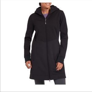 calia softshell jacket